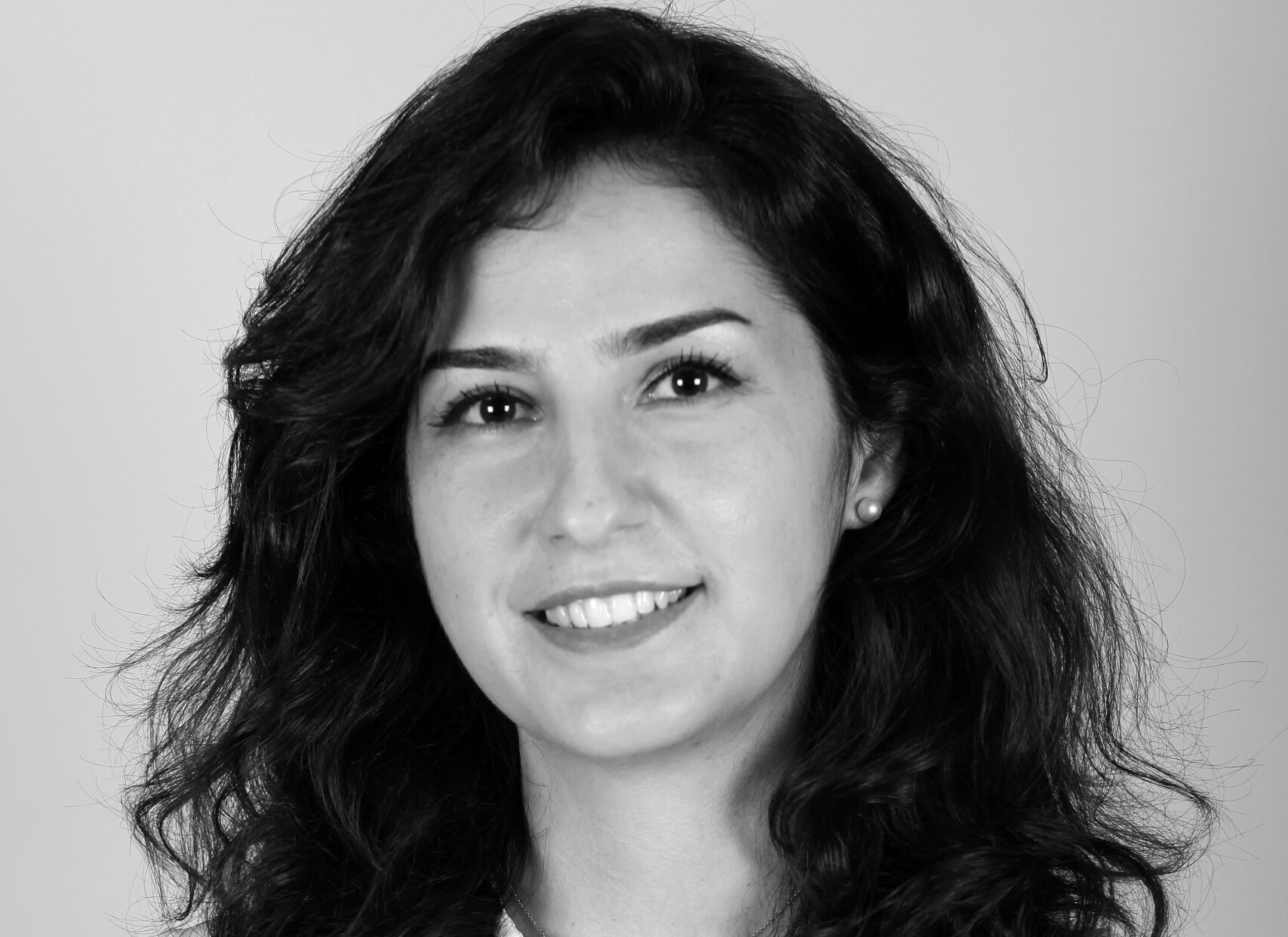 Picture of Haleh Soleimanzad. New Application Specialist with engineering and neuroscience expertise joins Iconeus team